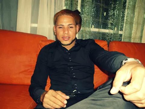MontequieuHd's tweet photo. ¡¡¡una pic vieja para ti mami y ustedes mi jente!!! http://t.co/26gS616ru9