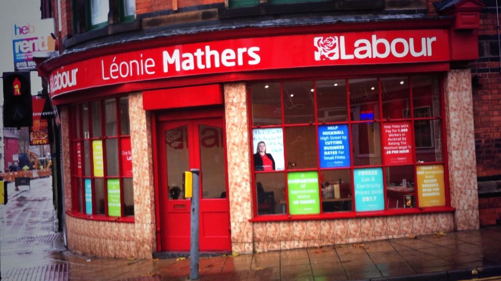 SherwoodLabour's tweet photo. We've set up shop on Hucknall High Street. #6monthstowin http://t.co/3xFYmmGgKC