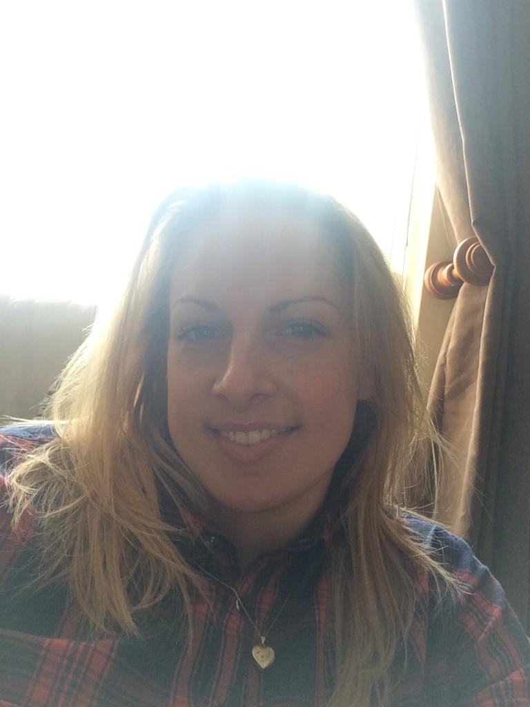 zoemagners's tweet photo. A day of watching the rugby with the family x http://t.co/03kvwg97MI