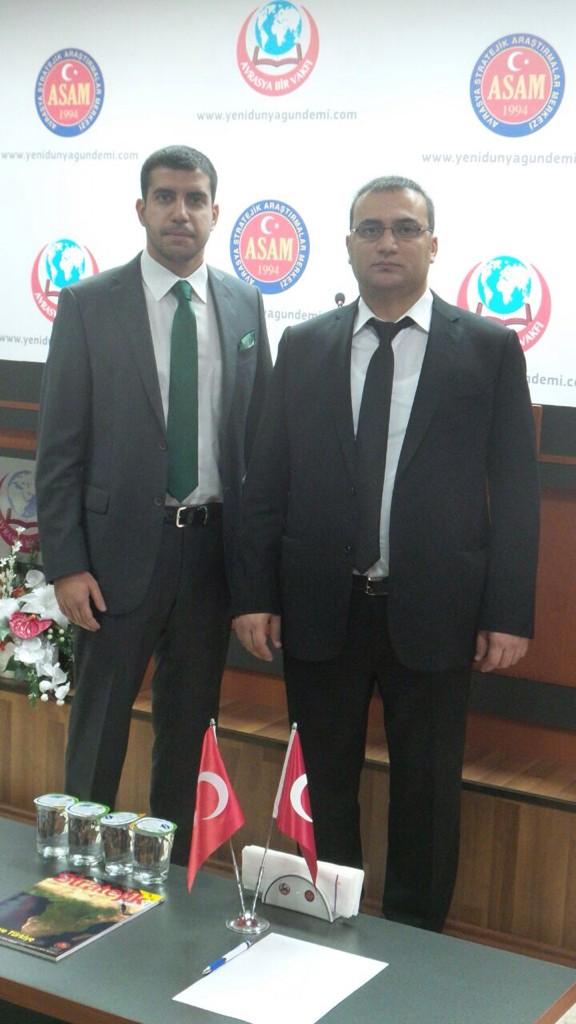 AliBuyukasar's tweet photo. Doc.Dr. Cihat Boyraz Hocamız ile birlikte Avrasya Stratejik Araştırmalar Merkezi toplantısına katıldık. http://t.co/WRZlQ2w2Yt