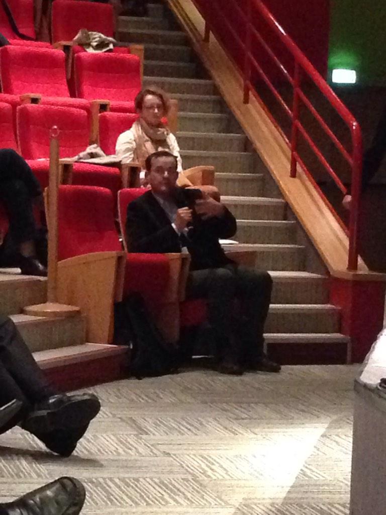 AuzouCeline's tweet photo. #RES2014 #Ihealth va se tourner vers l'intéropérabilité avec le #DMP cc @iHealthLabsEU http://t.co/9wz9nQD45C