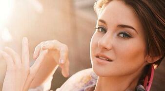 Happy Birthday to Shailene Woodley! 