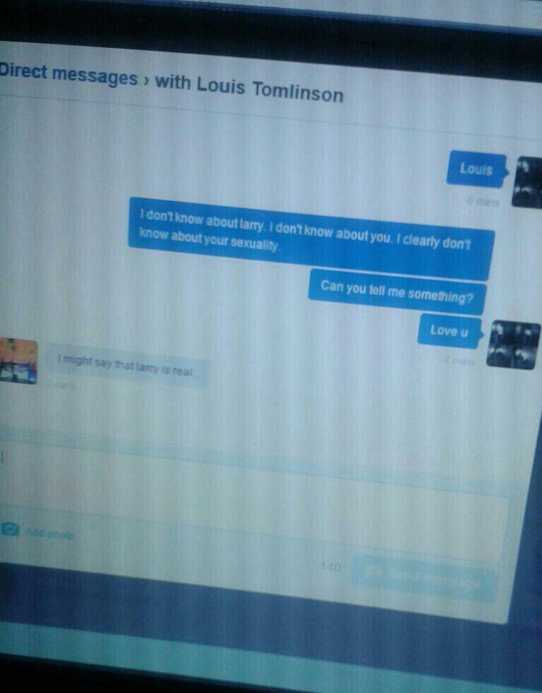 lorendocinho's tweet image. GENTE DE DEIS ALGUEM ME.ACOFE EU SABIA SNSNNDNDNDNZMZMMXLZ.PIT MERDA. #IBELIEVEINLARRY #StopToControlLarry SNNSKSK