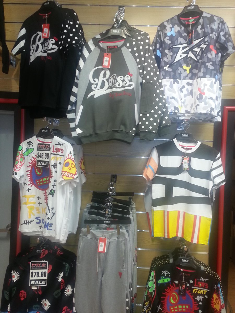 RONCROME's tweet photo. Now im working the Jordan release this morning and this is wat I saw.... http://t.co/UTE4ta3Dqk