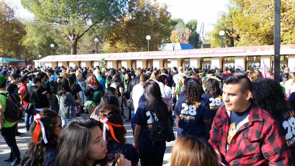 lvypkiwanis's tweet photo. It's a beautiful day to lose your voice #keyclub #fallrally #d28s http://t.co/3dyRO6fkpg