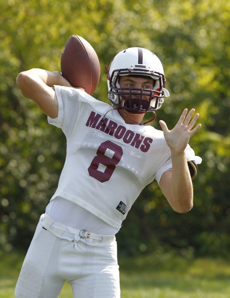 iowapreps's tweet photo. Predict the 4A champion: CR Wash vs. Dowling

Retweet for CR Wash
Favorite for Dowling 

http://t.co/i6eZRX7hgg http://t.co/Go3DiLx5zN