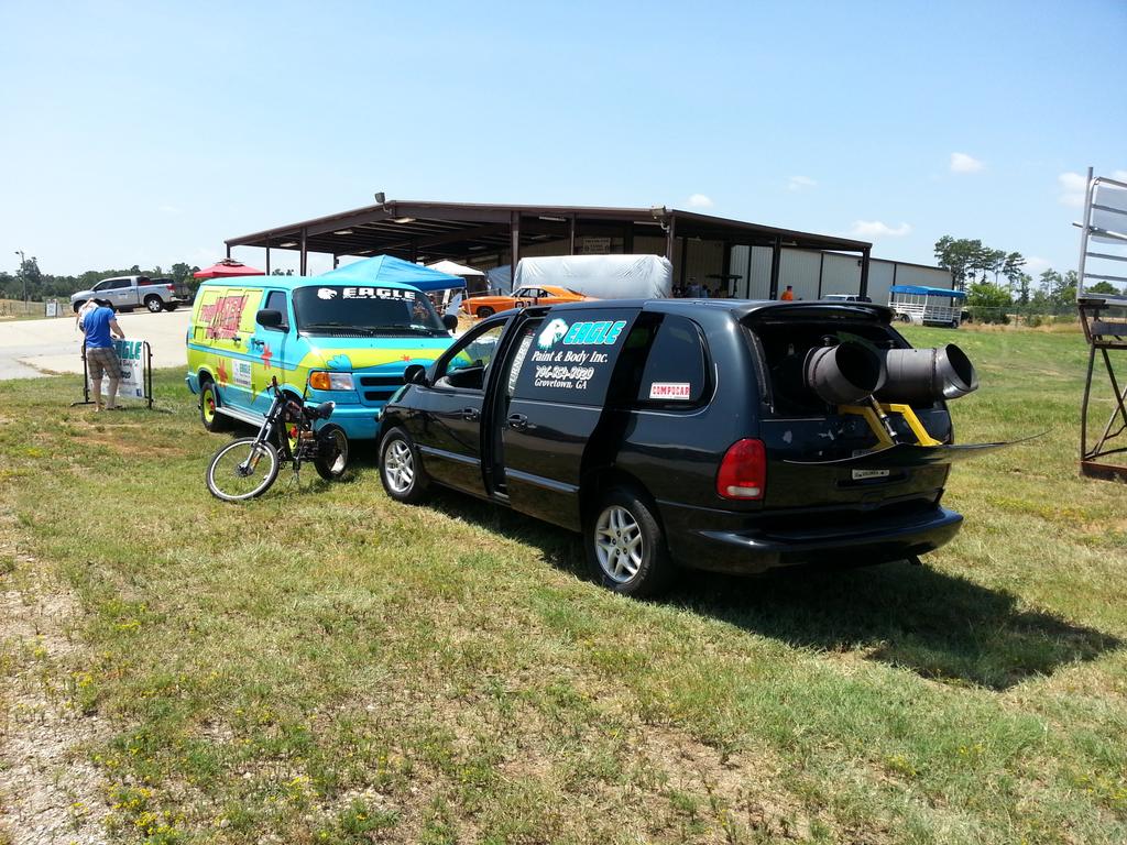 me n test pilot Keith headed to Valdosta to the Man Cup motorcycle drag race w the turbine van and little bike!