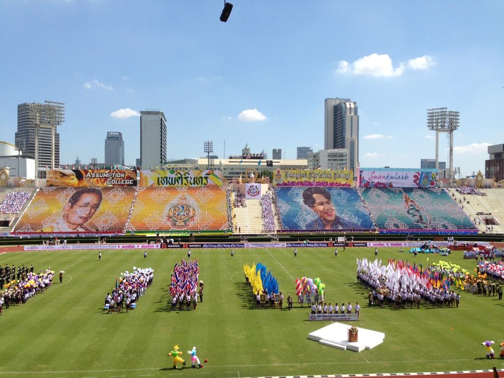 mind_one1's tweet photo. ชอบงานแปรแสตนของจตุรมิตรสุดล่ะ
มันดูอลัง
กีฬาสีรร.กูนี่แบบ แปลอักษรธรรมดายังอ่านไม่รู่เรื่องเลย 555555555
#jaturamitr http://t.co/ps42UjEKZE