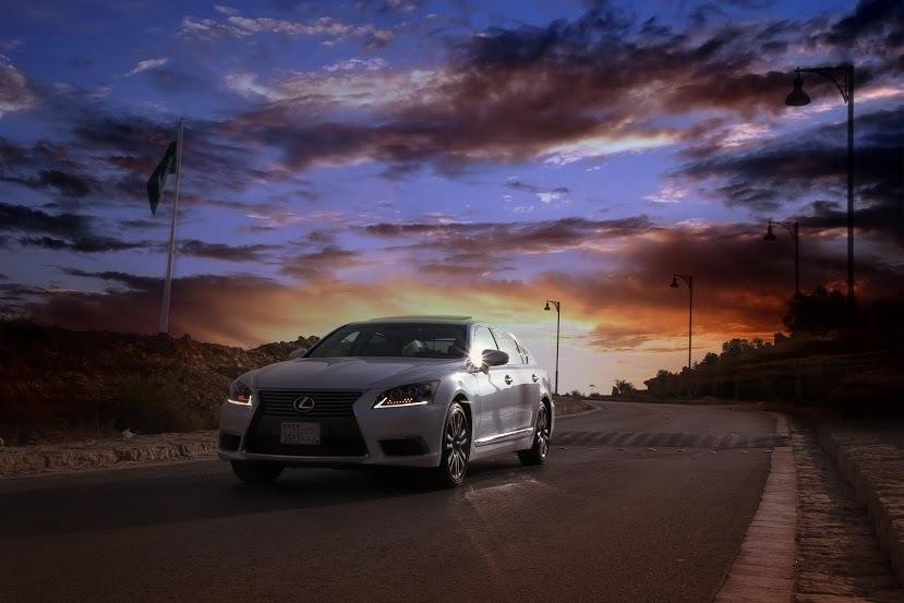 خير رفيق مهما طال الطريق

#LexusLS
#LexusHybrid
#الرياض