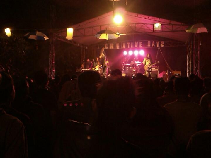 FSTVLST's tweet photo. Tanah Indah, untuk siapa?

Untuk Para Terabaikan, Rusak dan Ditinggalkan. #CreativeDays2~ http://t.co/OOl8qdMO7s
