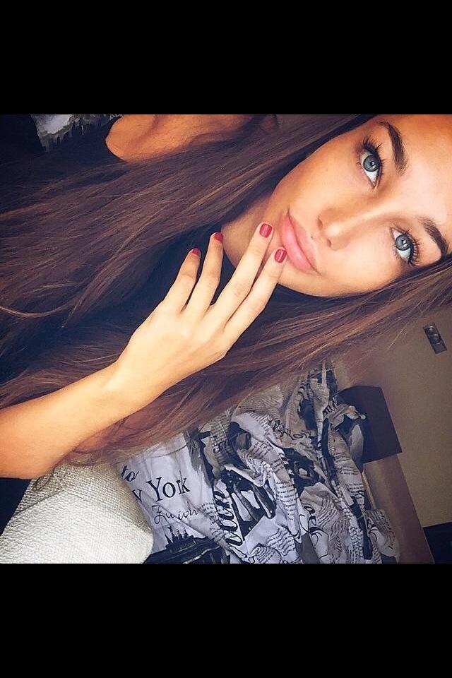 Nazli35Girl's tweet photo. Russian girl 🇷🇺 http://t.co/FSSJvivobv