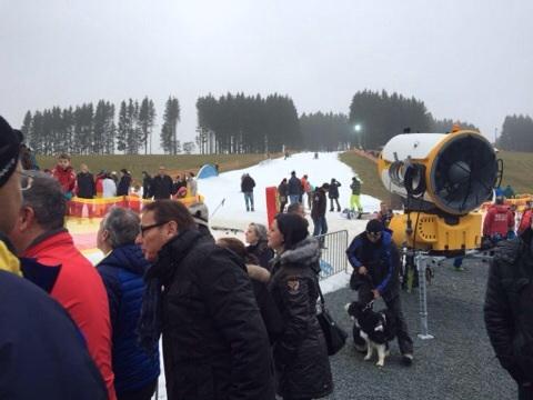 .<a href="/jaapschuurman/">Jaap Schuurman</a> belde:skiseizoen #Winterberg geopend agv miljoeneninvestering kunstsneeuw
RT &amp;wie weet