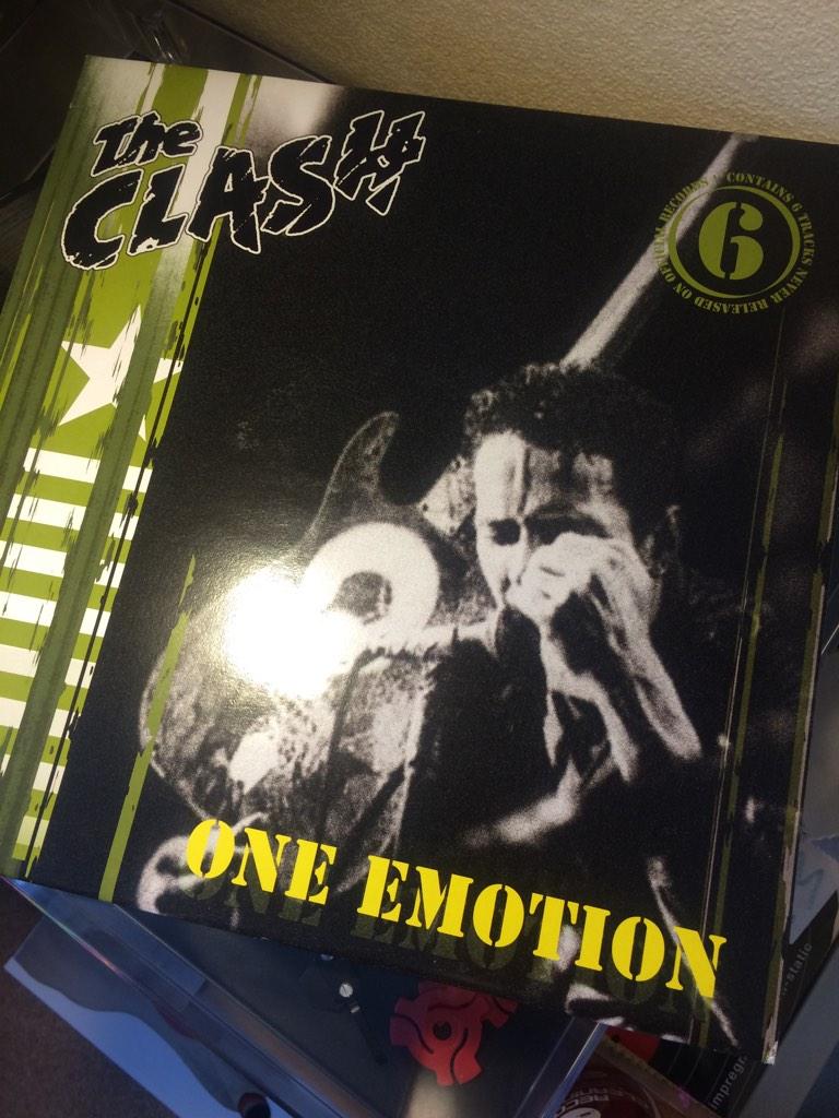 Gaitor62's tweet photo. Next up #Clash official bootleg?? Demos & live @PunKandStuff @TheClash @horacepanterart brang brang 🎸🎶 #OneEmotion http://t.co/Hdx7EwwJPK