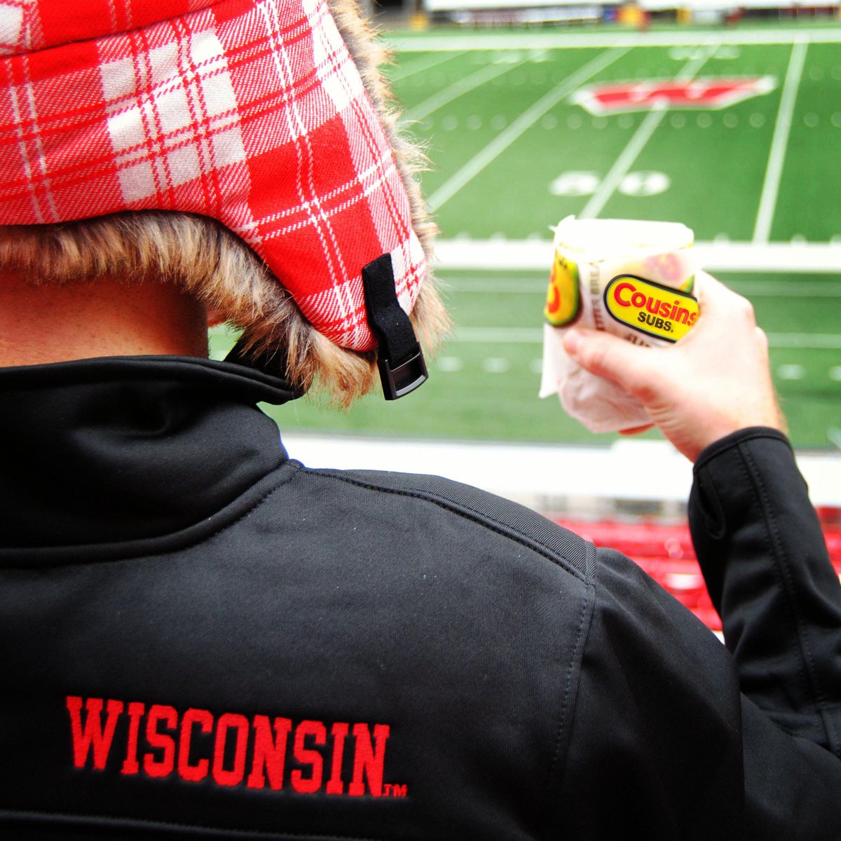 cousinssubs's tweet photo. Cheer like a champ. http://t.co/eYq31J3chP #GameChanger #ShuckNebraska http://t.co/UnrHKVDXYt