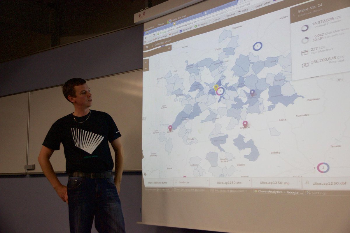 it_mendelu's tweet photo. Analyzujte podíl na trhu, kde vybudovat pobočku nebo jaký má oblast ek. potenciál. #CleverMaps #GISHackathon http://t.co/bLnzhkFrFv