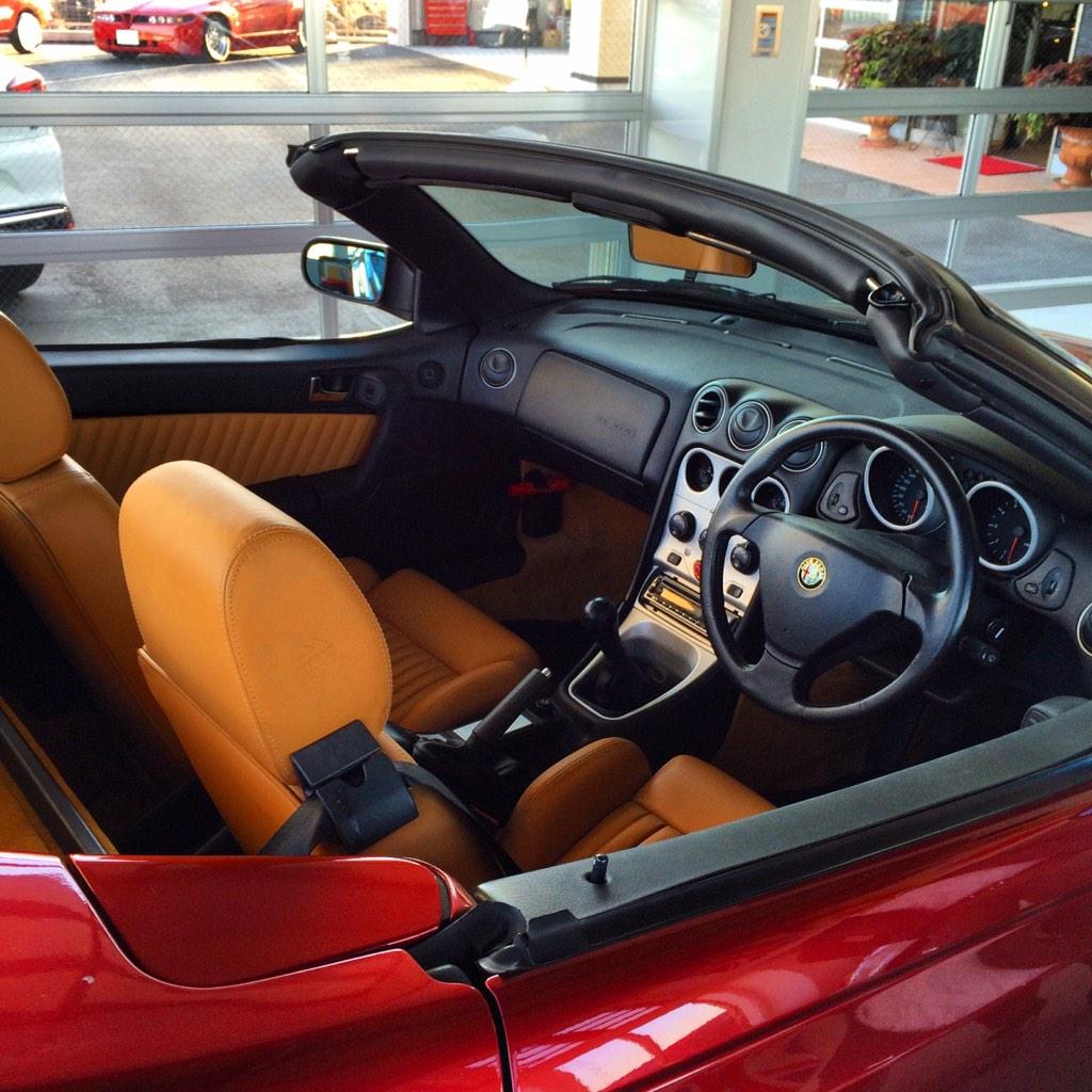 Nn イタリア車を見てきました やっぱイタリア車は内装が カッコイイね オープンカーとか憧れる ハワイとかで マスタングに乗ってドライブとかしたいよね Http T Co Txt8ljfp0x Nn イタリア車を見てきました やっぱイタリア車は内装が カッコイイね オープンカーとか憧れる ハワイとかで マスタングに乗ってドライブとかしたいよね Http T Co Txt8ljfp0x