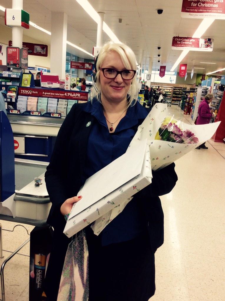 TescoChard's tweet photo. A fond farewell to Kelly, front end team leader, on her last shift. Best of luck in the future, you'll be missed! http://t.co/AIYreydsUJ