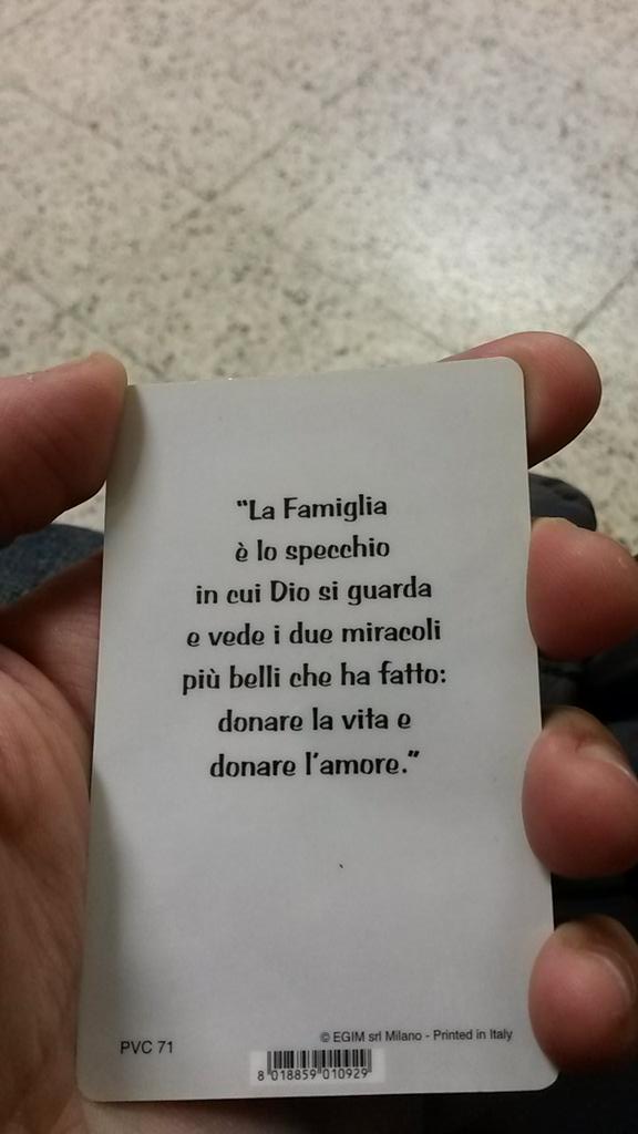 Giorgio Gibertini Jolly Twitterissa La Famiglia E Lo Specchio In Cui Dio Si Guarda E Vede Due Miracoli Http T Co 6zlxujufyb
