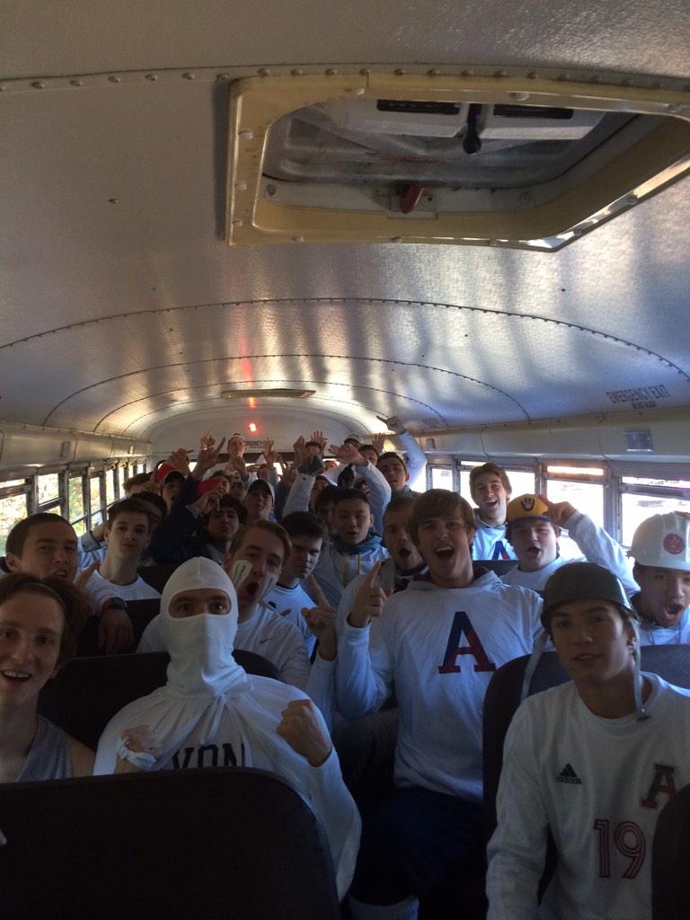 AOF_College's tweet photo. Class of '15 on the way to cheer on @AOF_Football! Beat Choate! #AOF #FlyBeaver #AOFSeniors2015 #whiteout http://t.co/fVeMb03tS0