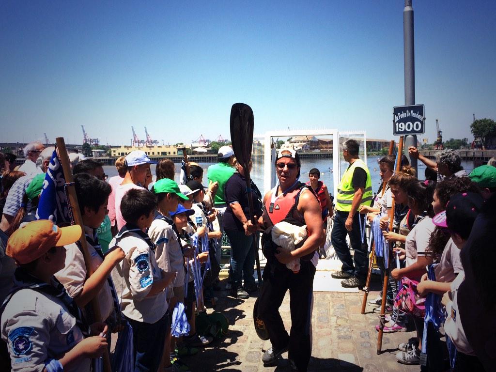 ¡Llega el 1er remero! #RemadaXRiachuelo <a href="/Fundxlaboca/">fundacionxlaboca</a>