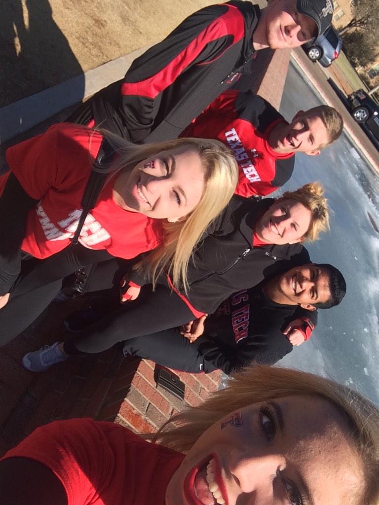 TexasTechGym's tweet photo. Getting ready for flips for tips today!!! #wreckOU ❤️🔫 http://t.co/i3moDVnPou