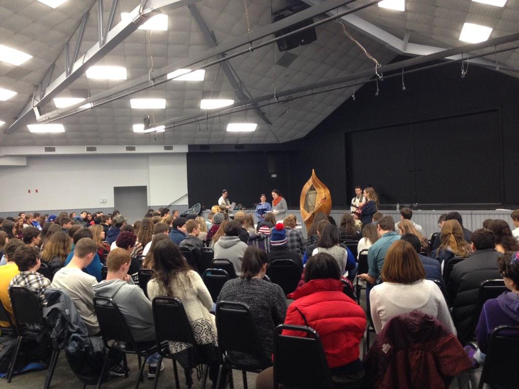LEPGanci's tweet photo. Hooray 4 @BoomBoomPOWTY & @commsyn 's own Jackie giving dvar torah at @nftynar #shabbat morning services! #powtyproud http://t.co/gofig5v49T