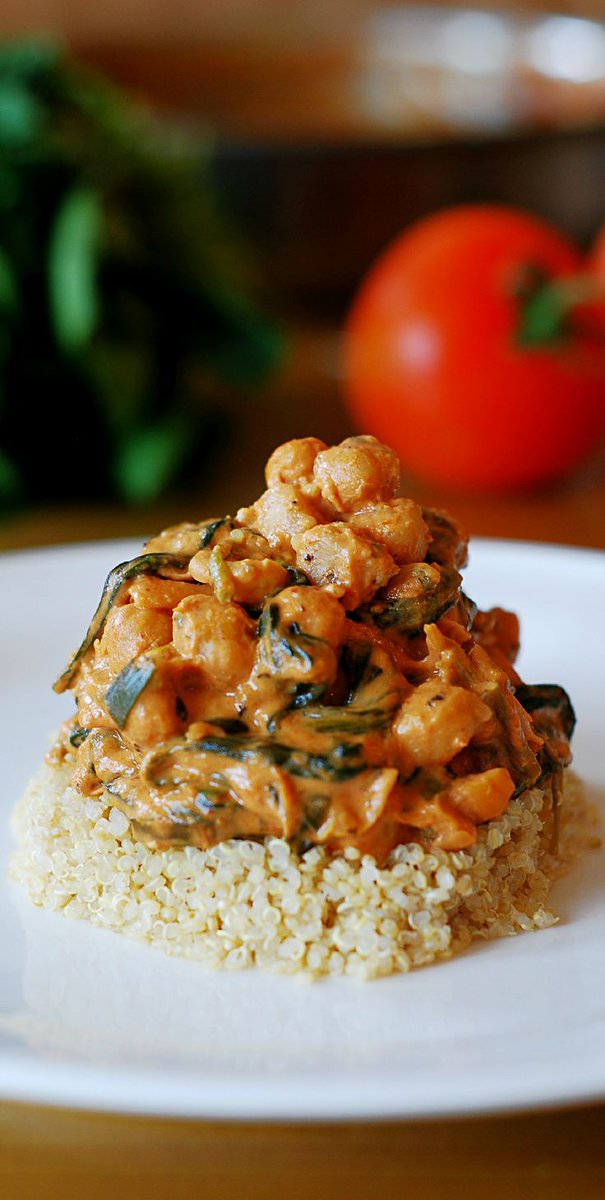GoccoPlay's tweet photo. Feel like #cooking?😊Here's a great recipe idea from @JuliasAlbum! #delicious #vegetarian http://t.co/RKAKDZCAqu http://t.co/TzlOKLCQMz