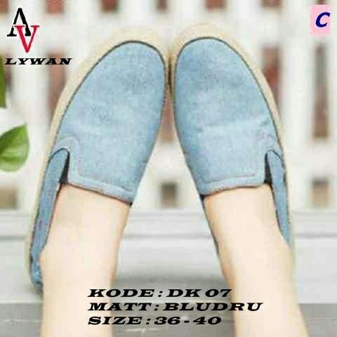 Juliecollection's tweet photo. Ts. @70rb http://t.co/aaobnu3cW7