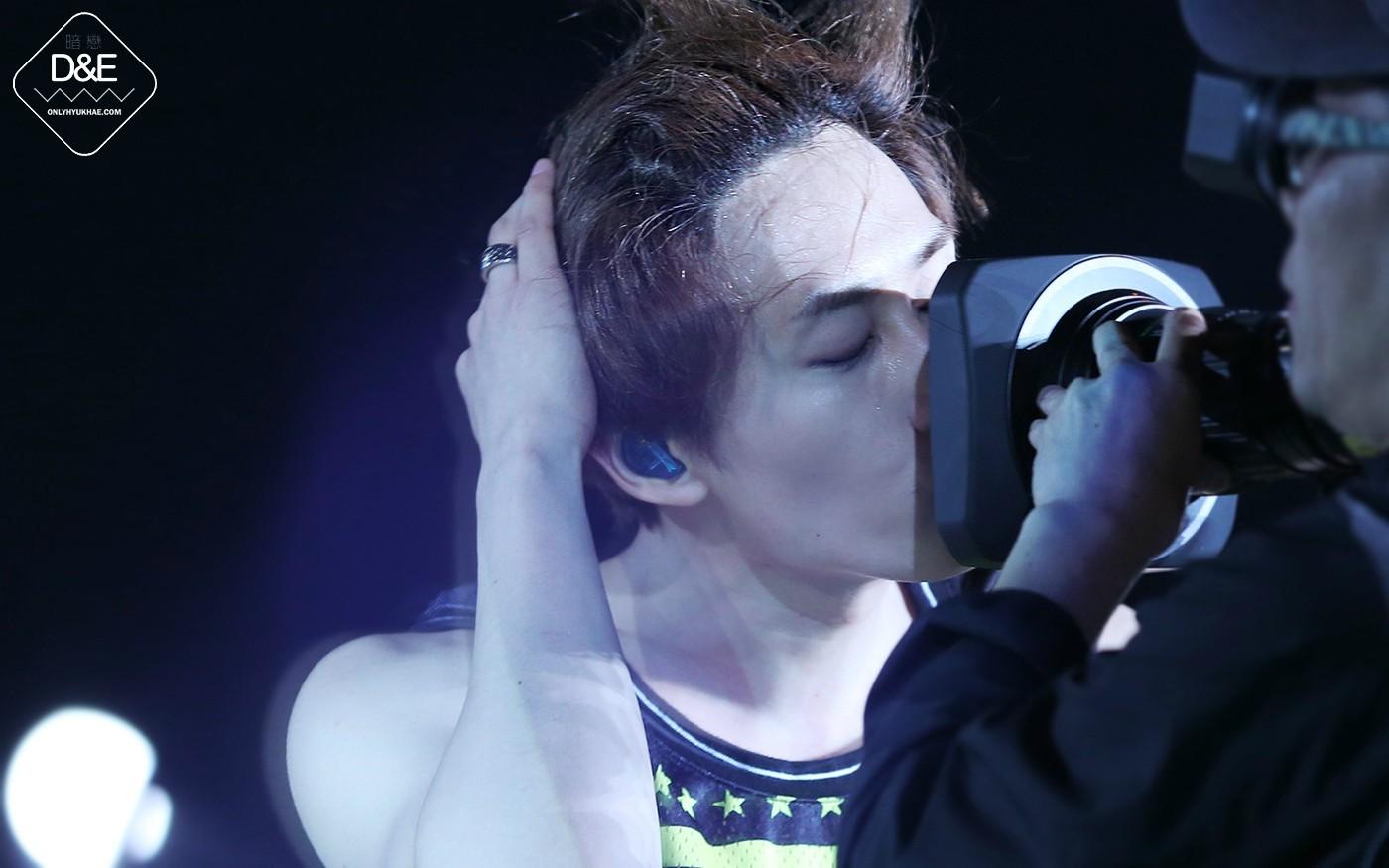 B2g0FO-CEAAeeYB.jpg:large