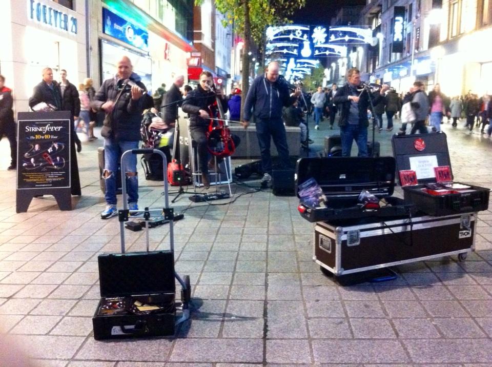 davidsung200's tweet image. #stringfever
Stringfever 
Tues 18 November 2015 7:30pm £17
The Brindley
Runcorn
Cheshire
WA7 1BG