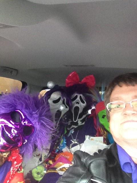 LathesTowns's tweet photo. “@TarletonParents: New job function, chauffeuring #purplepoo http://t.co/l10FJbMynt” This is TRUE parental support! #TPABacker #TPASupport