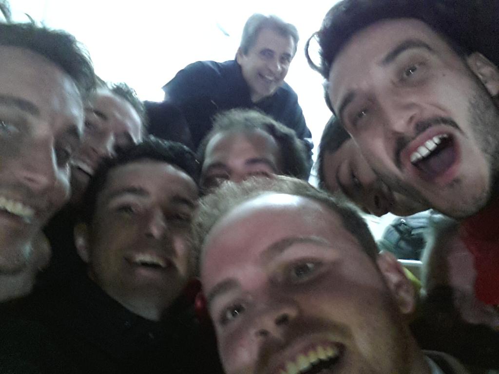 A_Morales_B's tweet photo. Selfie con @lamacope en el #Colombino de Huelva ....#seleccion http://t.co/TJC90P86Cd