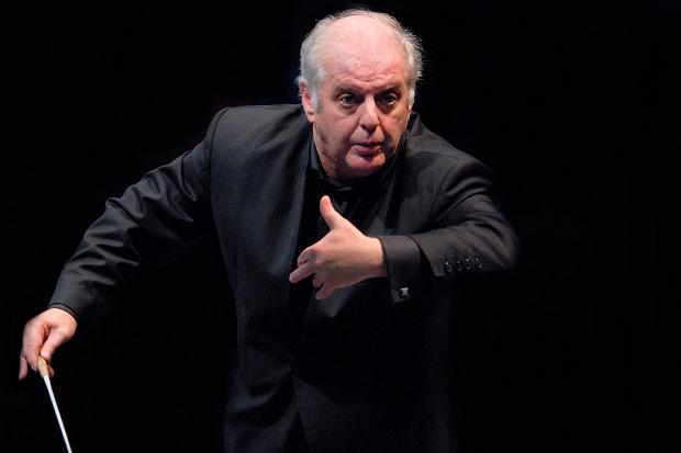 Happy birthday, Daniel Barenboim! (November 15, 1942)
Liszt [ Consolation No.3 ] 