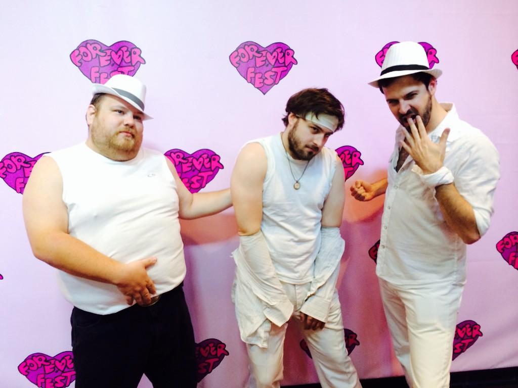 4everFest's tweet photo. Everybody (yeah yeah) will rock their body (yeah yeah) at Danceoke! http://t.co/bDrUwWQFtM