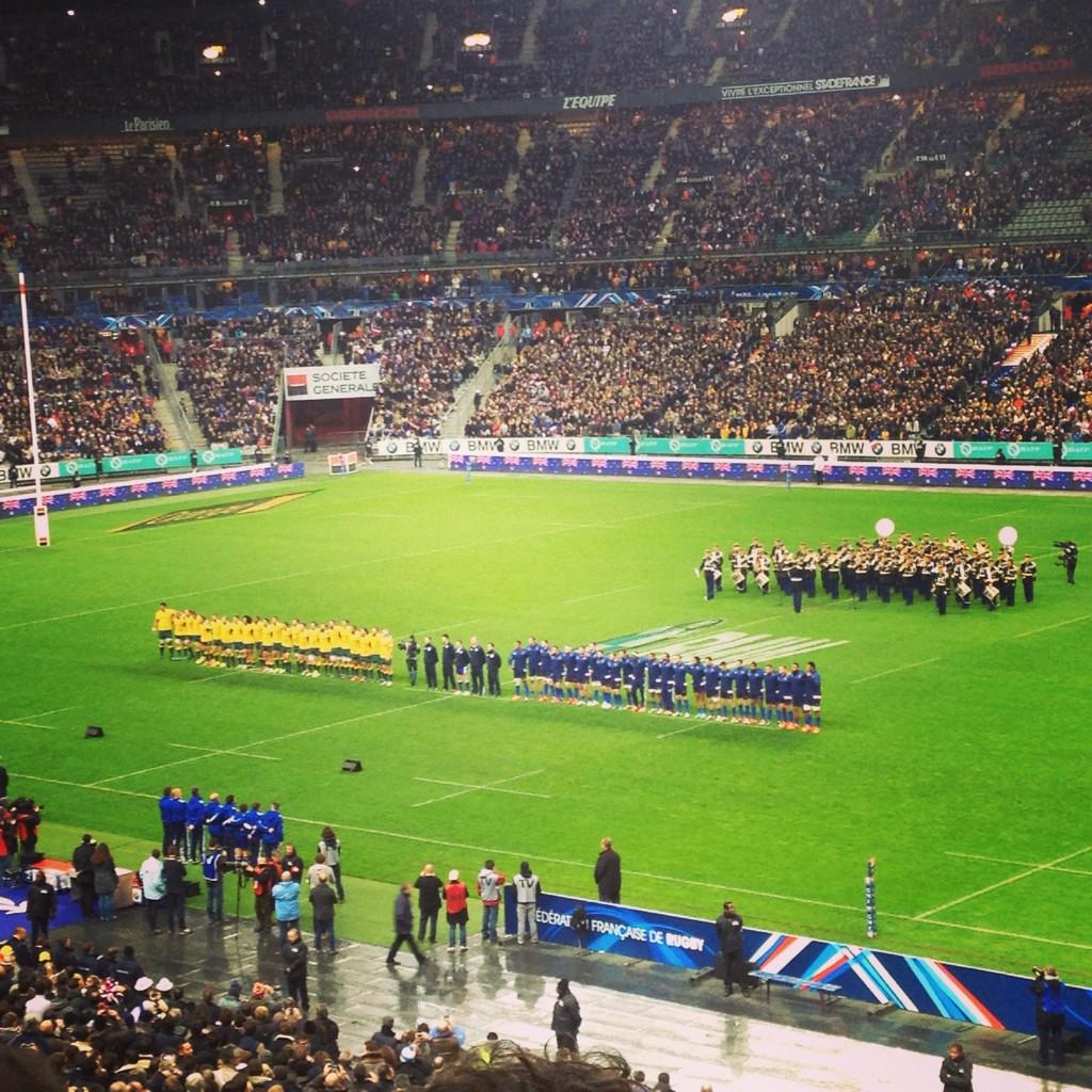 sportsmarketing's tweet photo. Victoire du XV de France face à l'Australie ! 29-26 #FRAAUS @avecleXV #supersupporters http://t.co/ftePBeDtxd