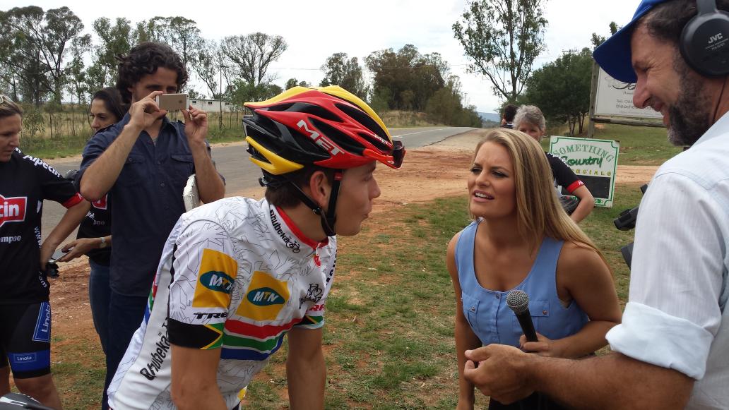 paulingpen's tweet image. Young @LouisMeintjes going in for the kill from a long way out. It's been a long season. #gettingbackinthegame