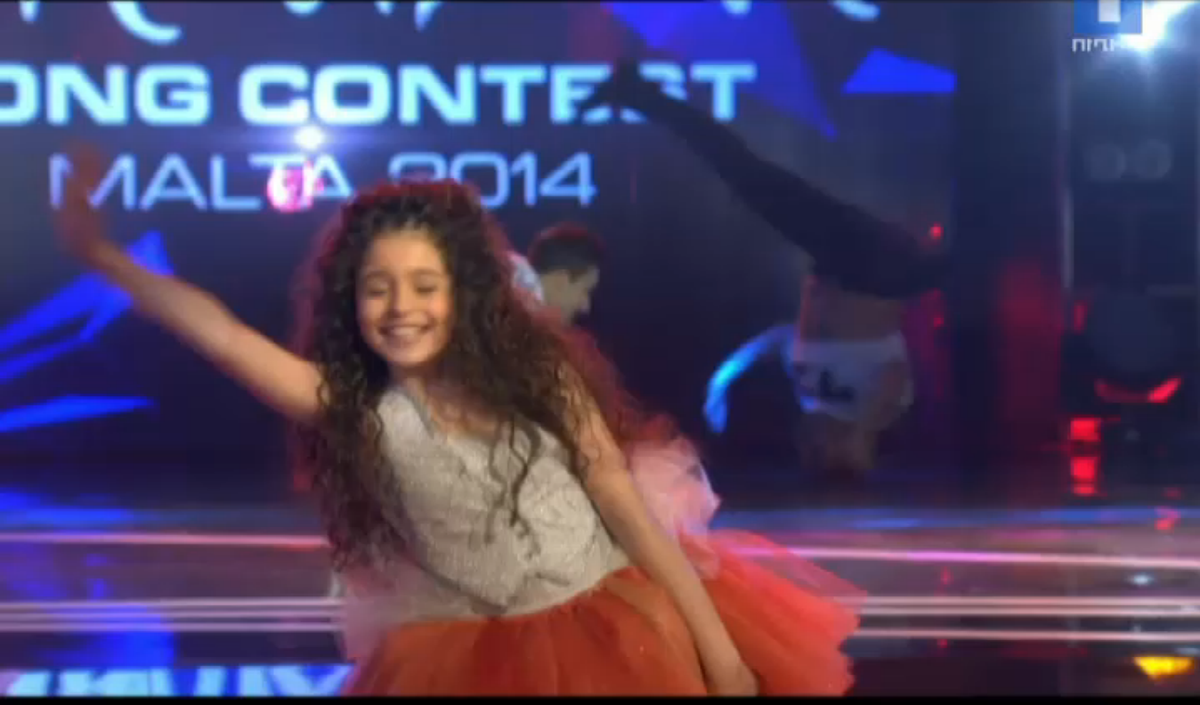 Betty__Official's tweet photo. Life NOW :) #Betty #GoArmenia #VoteFor12 http://t.co/VNLXTf4Zrd