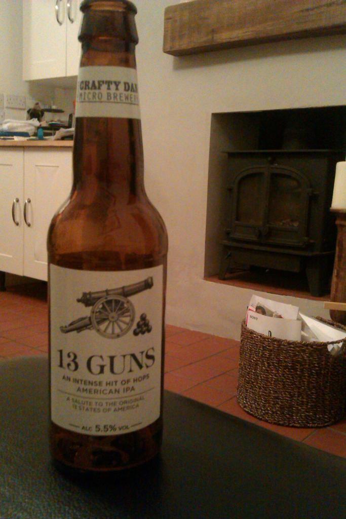 vattenhal's tweet photo. Rufus approves @Daniel_Thwaites ! http://t.co/SCrWR1fsdV