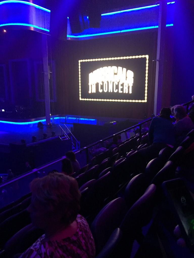 Patriciavo's tweet photo. @JamaiLoman @ZiggoDome zeker we zitten er klaar voor http://t.co/Ans5JxBNmZ
