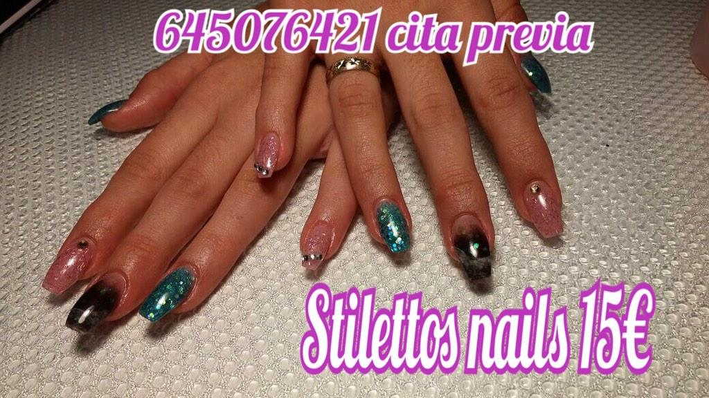 Escherxyta's tweet photo. Stilettos nails http://t.co/FQe512APMG