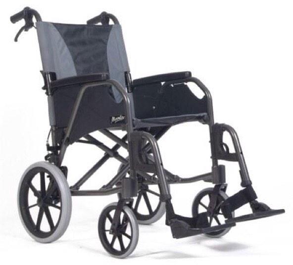 ericjvb13's tweet photo. “@TheBettingBar: The Jack Wilshere Starter Pack!! http://t.co/w32dsGTENZ”@huzzy09