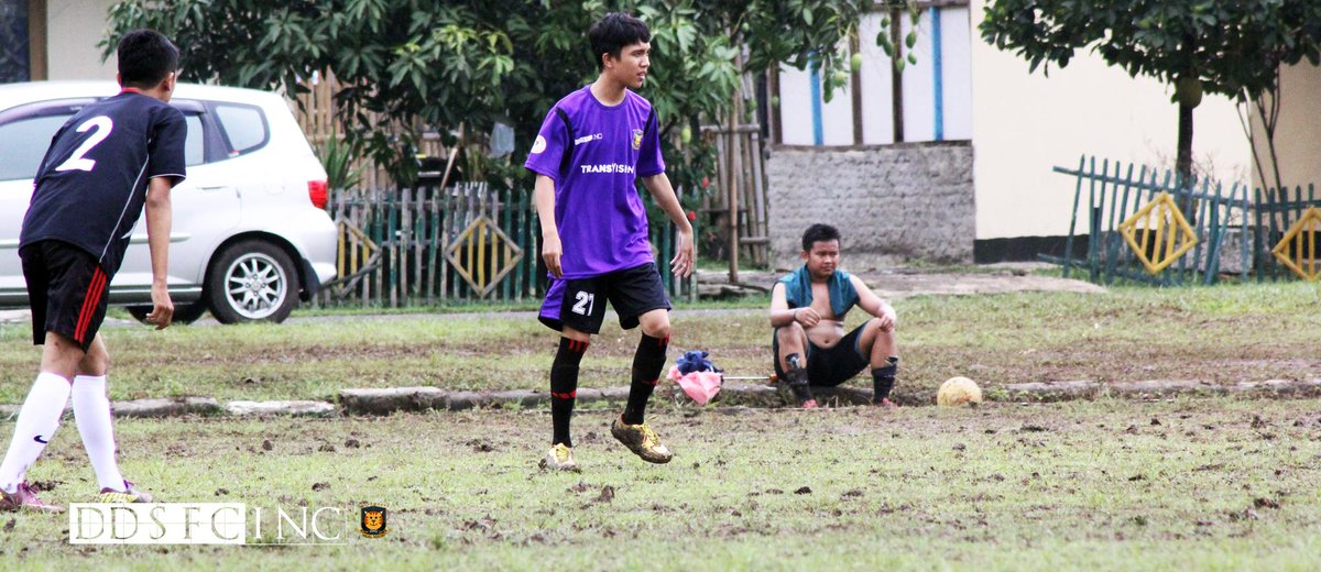 RealMatikFC's tweet photo. @muzzAfandi “@DDSFCinc: Musa @RealMatikFC #wsl #DDSFCinc http://t.co/PNnM23brDV”