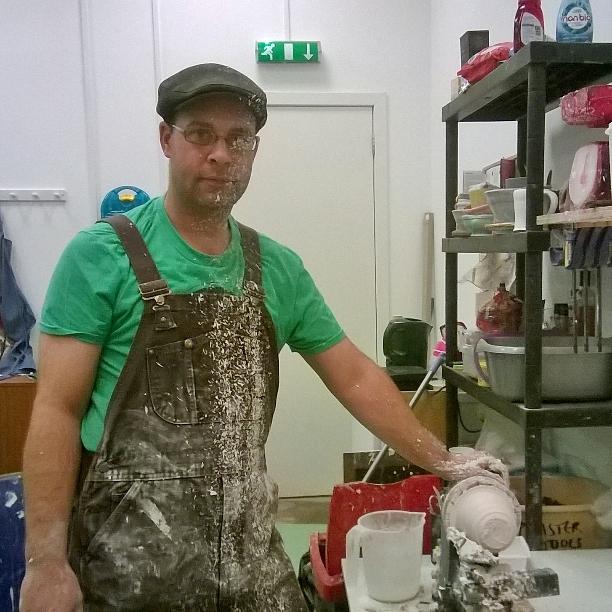 CTDceramics's tweet photo. The plaster fight today was pretty one sided. @Cyan_Clayworks  #plaster #Ceramics #pottery #slipcast #Edinburgh http://t.co/dUJcllrBiZ
