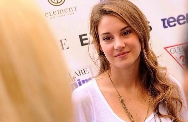 Happy Birthday to the awesome, beautiful and amazing Shailene Woodley 