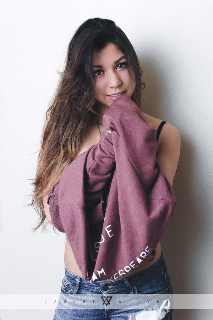 CaughtAlive's tweet photo. #dimarie #boudoir #filipina #asian #glamour http://t.co/QHJvo2i2oX