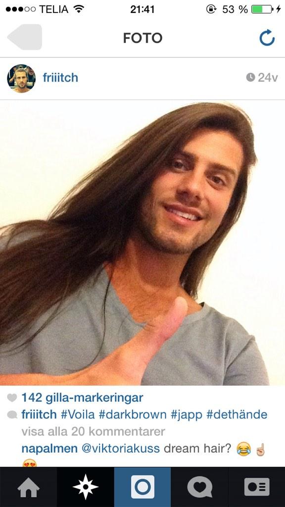 SofiaAnderss0n's tweet photo. Retweeta om Freddie har finare hår än er! #dilemma http://t.co/qQbdfqnEUe