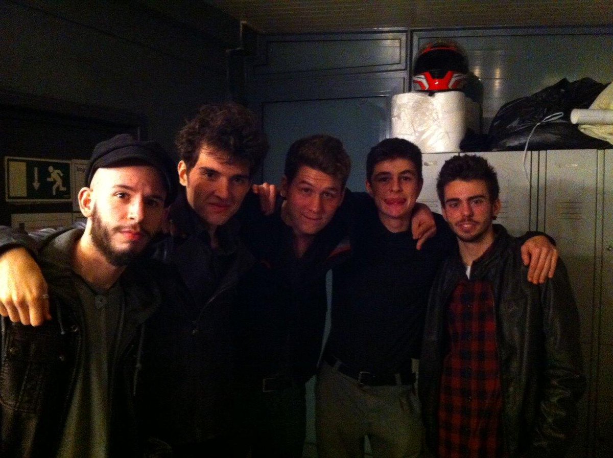 HushHushbcn's tweet photo. Moltes gràcies per venir ahir a la @SalaBLuzDeGas Va ser genial!
Podeu aconseguir "Effervescence EP" per només 3€! http://t.co/JyO6Qp4Psz