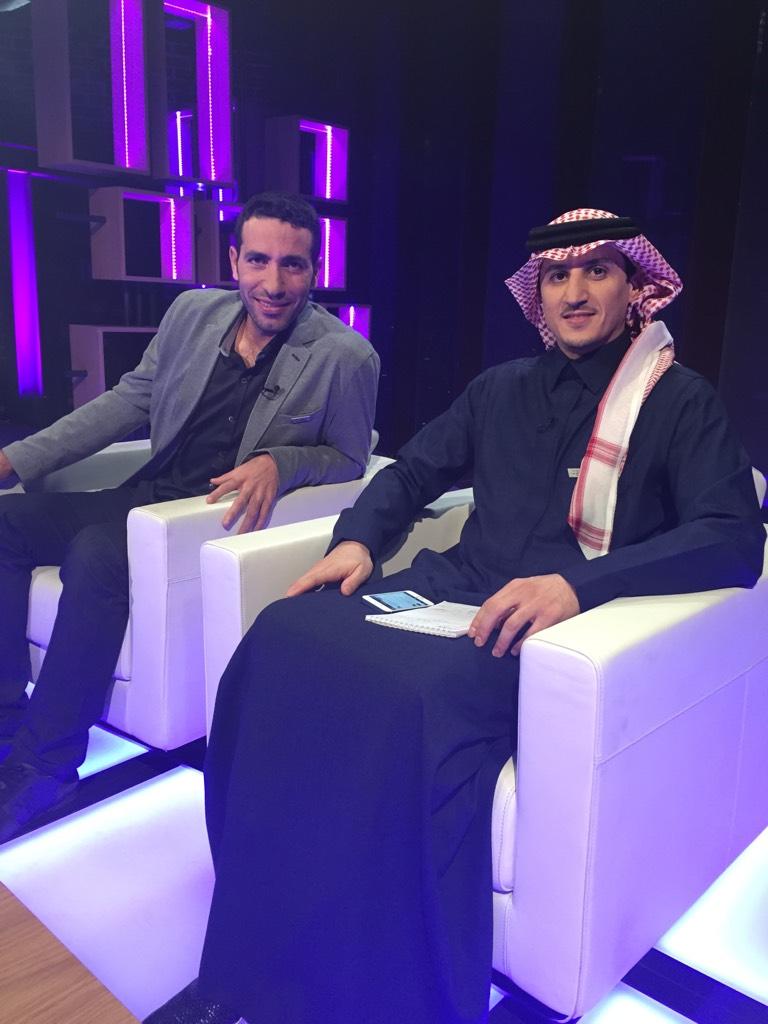 Ms3don's tweet photo. الآن #مساء_الخليج مع نواف و ابوتريكة 
@aboutrikamoham1 @altemyat http://t.co/vBQYw4rrPx