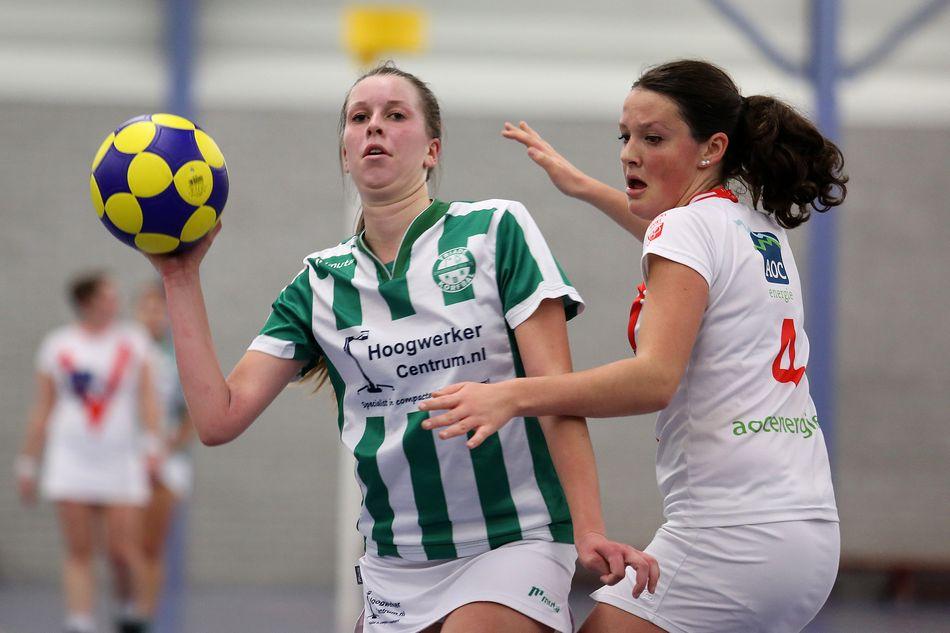 In beeld: <a href="/KVTriade/">Korfbalver. Triade</a> wint met 17-14 van <a href="/VenturaSport/">Ventura Sport</a>. #zaalkorfbal #hetkontakt
