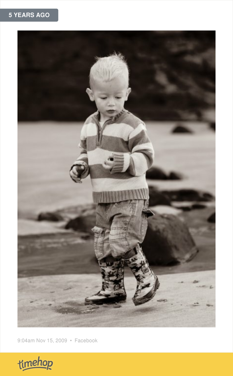 SparklyLaura7's tweet photo. Exactly 5 years ago today! (via @timehop) http://t.co/uTnNJtMDBv http://t.co/Nsy95syDSU
